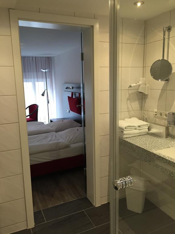 Hotel Hospiz Τούμπινγκεν Εξωτερικό φωτογραφία