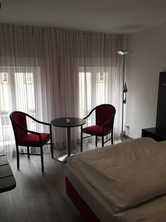 Hotel Hospiz Τούμπινγκεν Εξωτερικό φωτογραφία